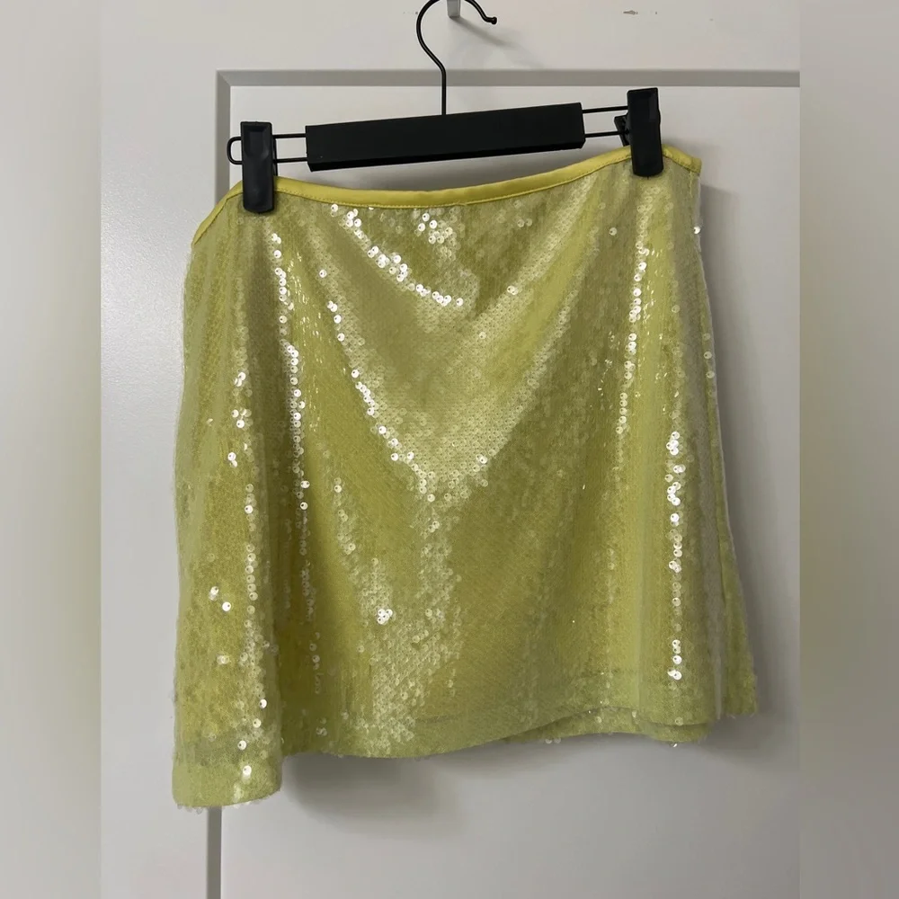 Zara Yellow Sequin Mini Skirt - Picture 3 of 5